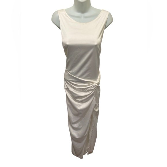 Abercrombie & Fitch Wedding Gown Sz XL Winter White Cut Out Back Slit Side Satin - Picture 1 of 9